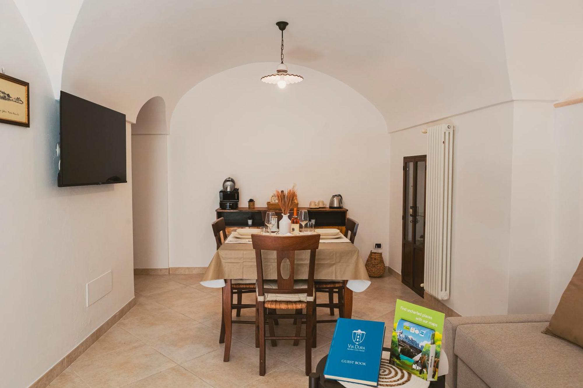Via Dura - Apulian Sweet House - In Pieno Centro Storico Villa Locorotondo Eksteriør billede