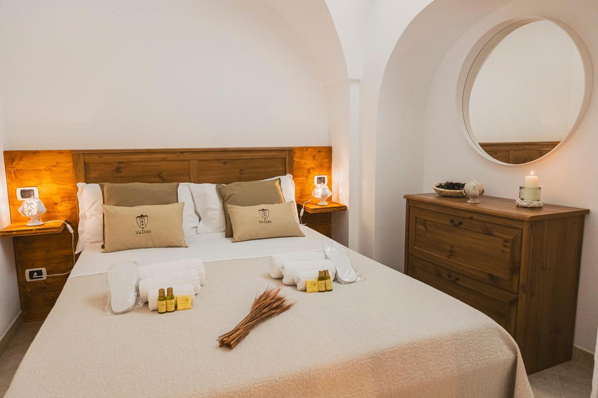 Via Dura - Apulian Sweet House - In Pieno Centro Storico Villa Locorotondo Eksteriør billede